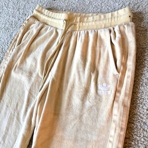 Adidas Women's Terry Yellow Sporty Athleisure Sweatpants / Joggers Size Small